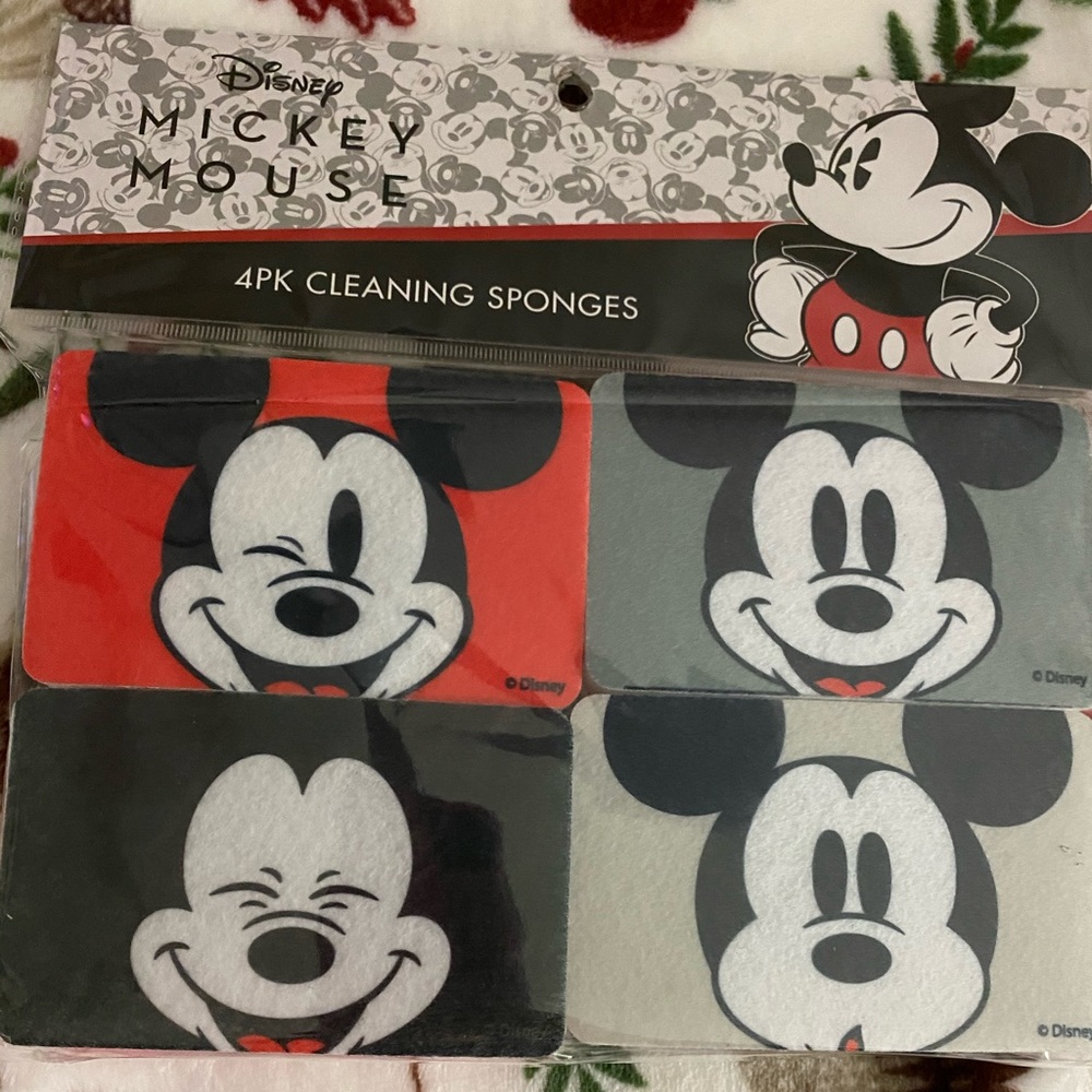 Disney Mickey Mouse 4 pc Sponges🧽